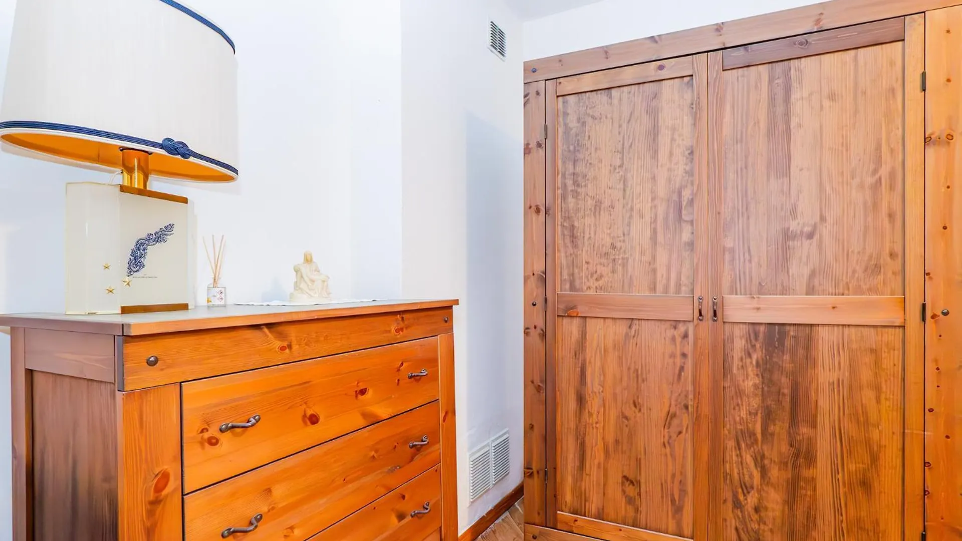 Residenza Vecchio Molo Apartment Acquaseria Italy